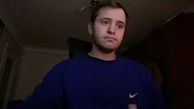 Snapshot of sweaticeboy chatting on 11, 2, 2025 sweaticeboy online show from 11, 2, 2025