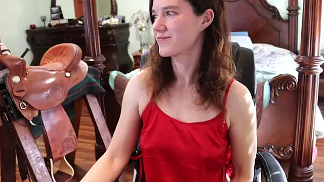 Snapshot of thornburyrose chatting on 11, 3, 2025 thornburyrose online show from 11, 3, 2025