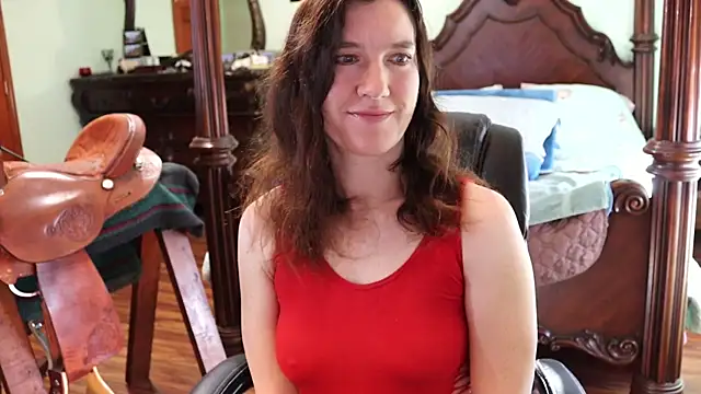 Snapshot of thornburyrose chatting on 2, 3, 2025 thornburyrose online show from 2, 3, 2025