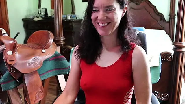 Snapshot of thornburyrose chatting on 7, 5, 2026 thornburyrose online show from 7, 5, 2026