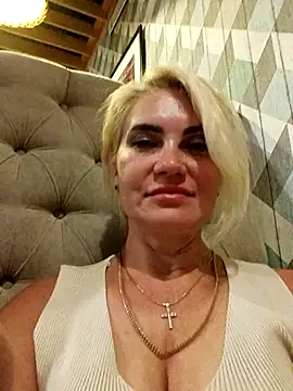 JennyOMay online show from 18, 9, 2025