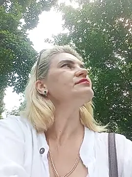 JennyOMay online show from 31, 7, 2026