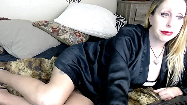 Snapshot of Lourdesnoir@xh chatting on 2, 3, 2026 Lourdesnoirxh online show from 2, 3, 2026