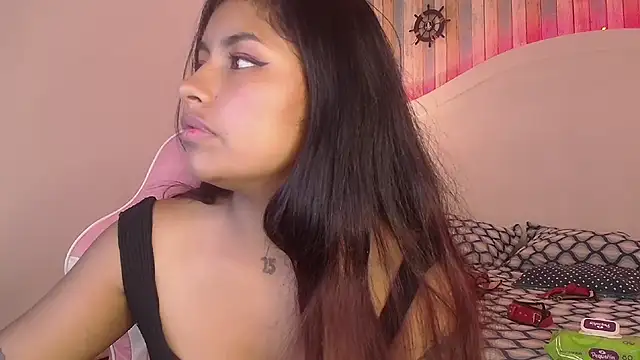 ChantalPetit online show from 25, 3, 2026