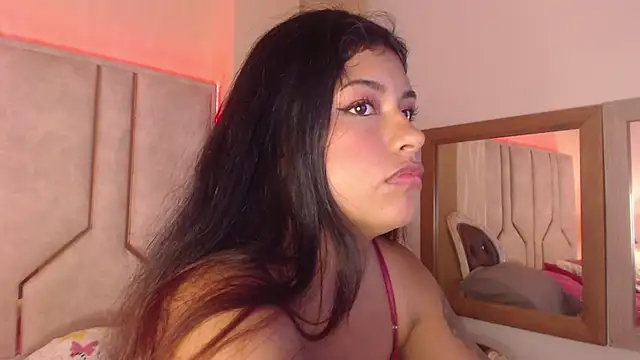 ChantalPetit online show from 12, 5, 2026