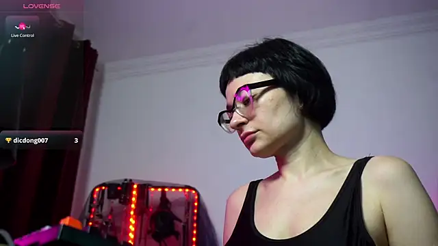 CyberXGoddess online show from 14, 11, 2025