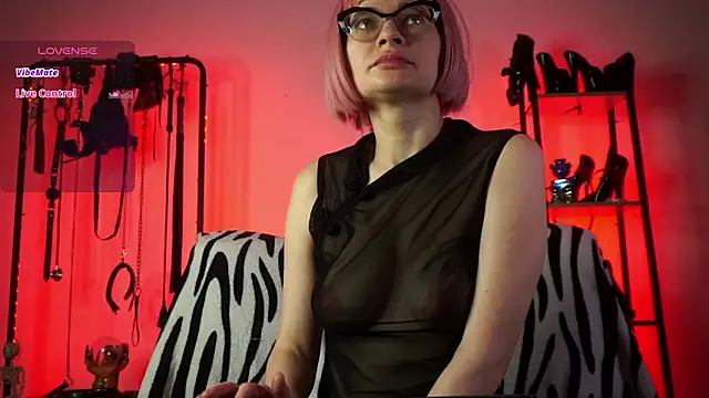 CyberXGoddess online show from 3, 2, 2026