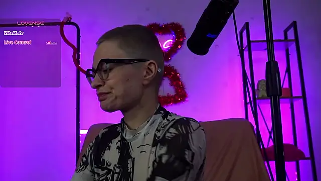 CyberXGoddess online show from 9, 2, 2026