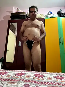 kaustubh45 online show from 25, 9, 2025