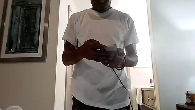 Maculine Stayr online show from 21, 4, 2026