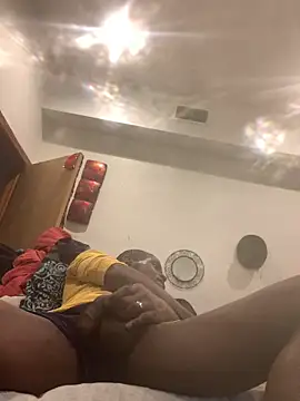 Maculine Stayr online show from 8, 2, 2026