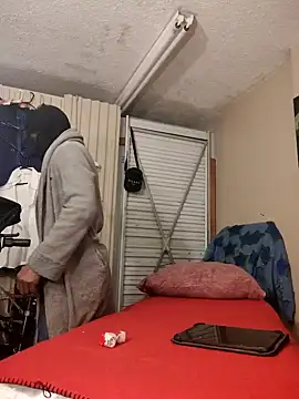 Maculine Stayr online show from 9, 1, 2025