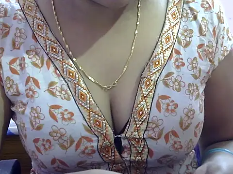 Your wild Dia online show from 8, 10, 2025