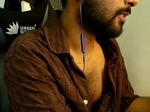 Snapshot of SHENOY3 chatting on 19, 5, 2026 SHENOY3 online show from 19, 5, 2026