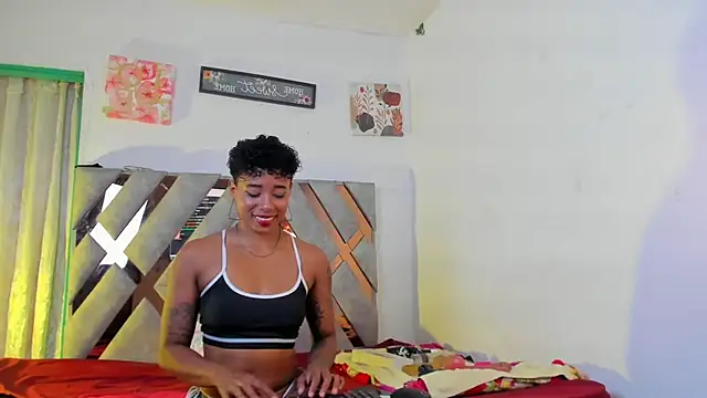 kelly thomson online show from 16, 6, 2026