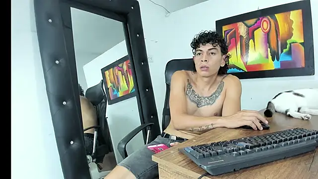 Snapshot of Strongernastyx chatting on 15, 2, 2025 Strongernastyx online show from 15, 2, 2025