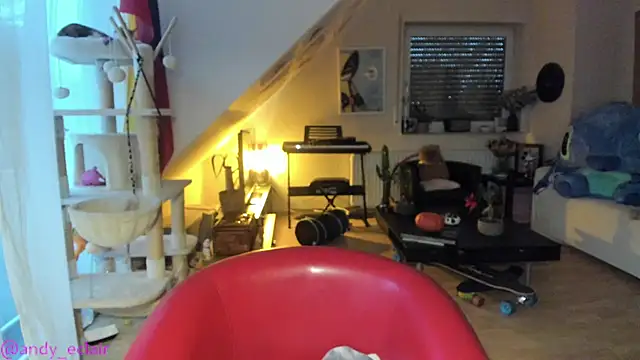 tinny williams online show from 9, 10, 2025