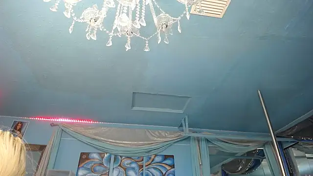 ADRIANNA FOX online show from 31, 1, 2026