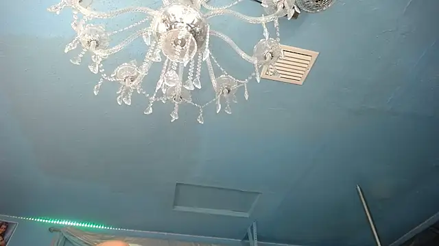 ADRIANNA FOX online show from 8, 11, 2025