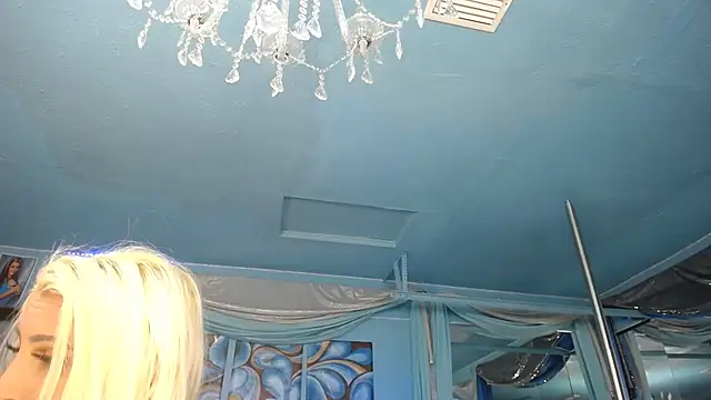 ADRIANNA FOX online show from 11, 11, 2025