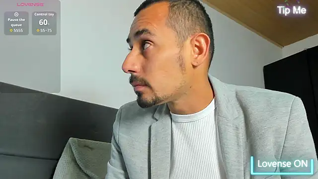 Snapshot of jhonyalzate2 chatting on 9, 5, 2026 jhonyalzate2 online show from 9, 5, 2026
