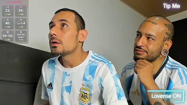 Snapshot of jhonyalzate2 chatting on 17, 5, 2026 jhonyalzate2 online show from 17, 5, 2026