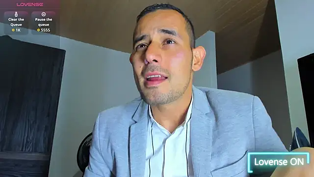 jhonyalzate2 online show from 25, 10, 2025