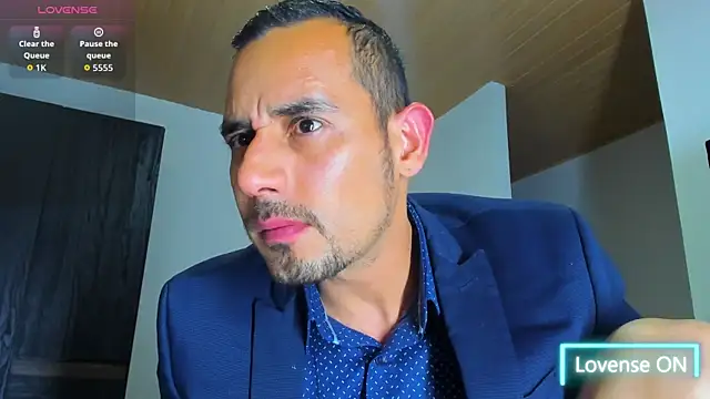 jhonyalzate2 online show from 5, 11, 2025