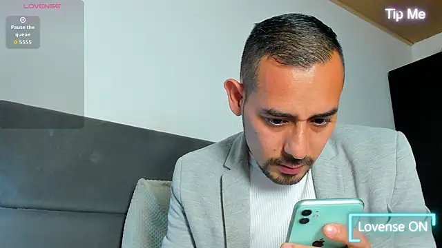 jhonyalzate2 online show from 28, 3, 2026