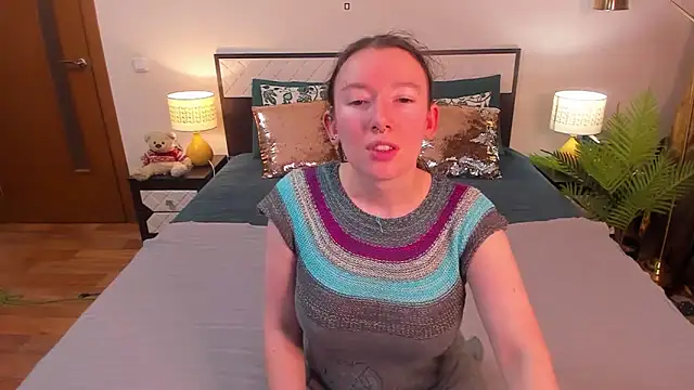 Snapshot of CatherineWalls chatting on 6, 4, 2026 CatherineWalls online show from 6, 4, 2026