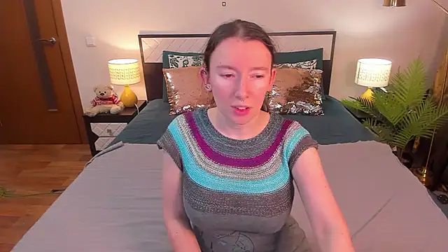 Snapshot of CatherineWalls chatting on 6, 4, 2026 CatherineWalls online show from 6, 4, 2026