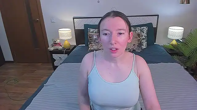 Snapshot of CatherineWalls chatting on 11, 6, 2026 CatherineWalls online show from 11, 6, 2026