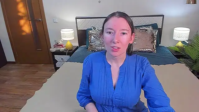 Snapshot of CatherineWalls chatting on 2, 6, 2026 CatherineWalls online show from 2, 6, 2026