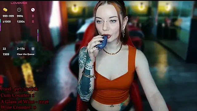 MaxPhoenixx online show from 11, 4, 2026