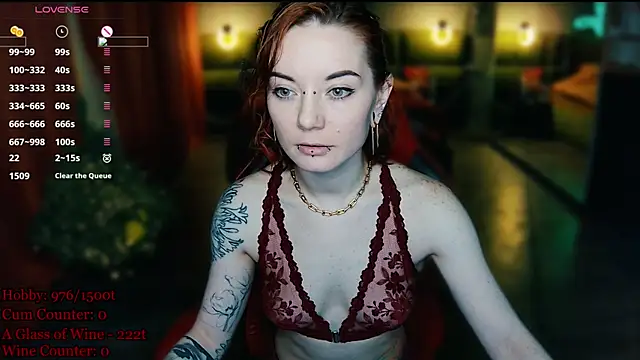 MaxPhoenixx online show from 6, 5, 2026