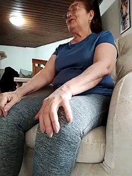 Vicky Rosse online show from 17, 4, 2026