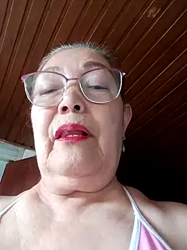Vicky Rosse online show from 8, 2, 2025
