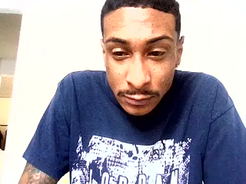 Snapshot of mellow_smoke chatting on 5, 5, 2026 mellow smoke online show from 5, 5, 2026