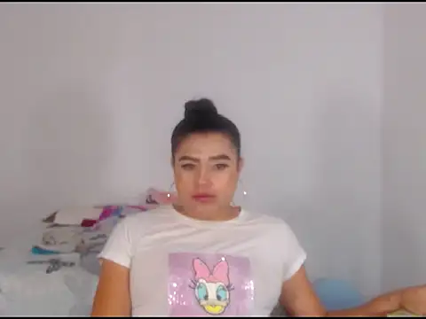 katrinawillff online show from 12, 3, 2026