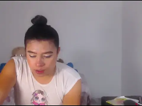 Snapshot of katrinawillff chatting on 25, 6, 2026 katrinawillff online show from 25, 6, 2026