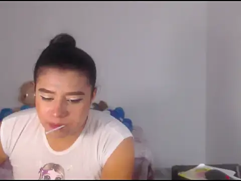 Snapshot of katrinawillff chatting on 25, 6, 2026 katrinawillff online show from 25, 6, 2026