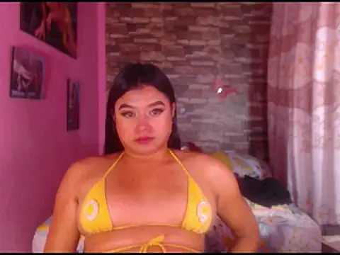 katrinawillff online show from 28, 2, 2025