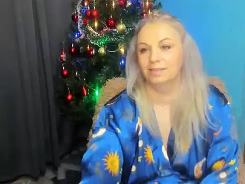 Snapshot of BroklynRydes chatting on 16, 12, 2025 BroklynRydes online show from 16, 12, 2025