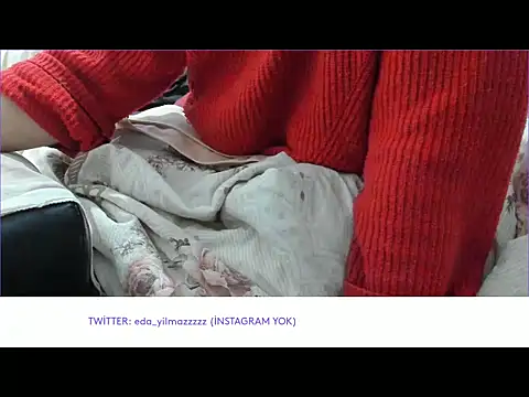 Snapshot of sexy_modelll chatting on 15, 11, 2025 sexy modelll online show from 15, 11, 2025