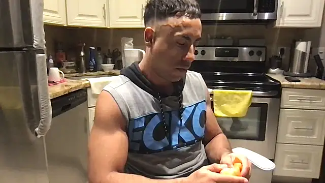 BigGuyMuscle online show from 28, 2, 2026