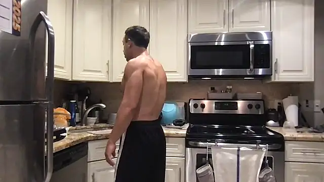 BigGuyMuscle online show from 21, 3, 2025
