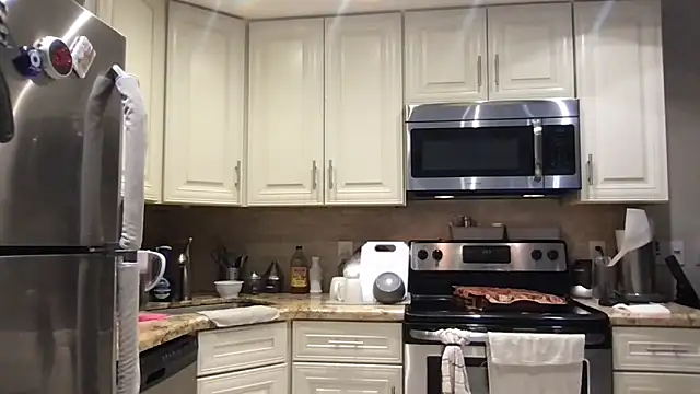 BigGuyMuscle online show from 17, 2, 2026