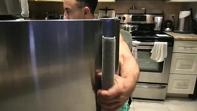 BigGuyMuscle online show from 16, 2, 2026