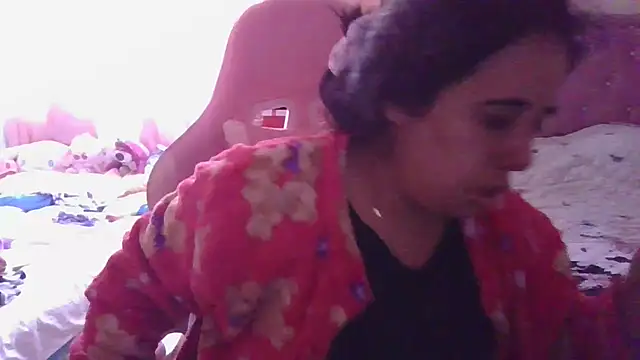 Snapshot of annarose19 chatting on 7, 3, 2025 annarose19 online show from 7, 3, 2025