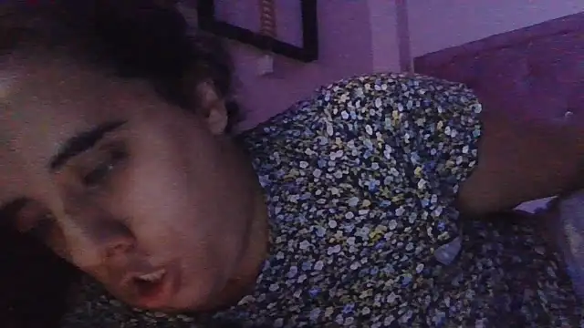 annarose19 online show from 18, 4, 2026